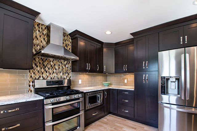 Sable Shaker Kitchen Cabinets