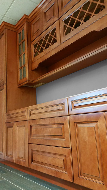 Mahogany Glazed Kitchen Cabinets