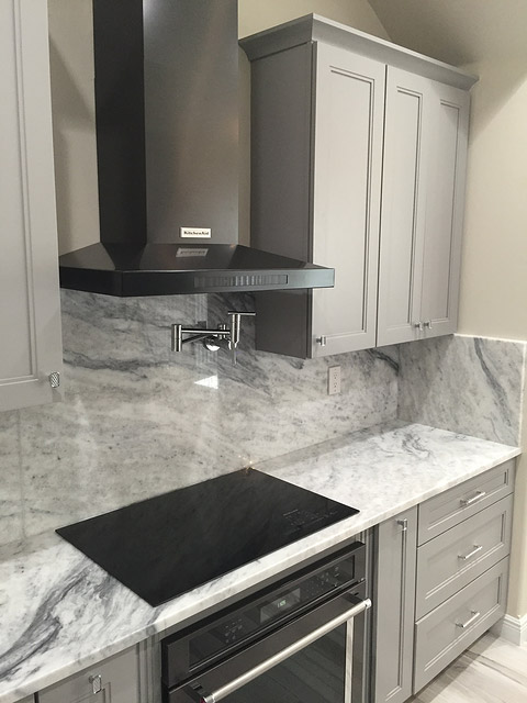 Gainsboro Gray Kitchen Cabinets