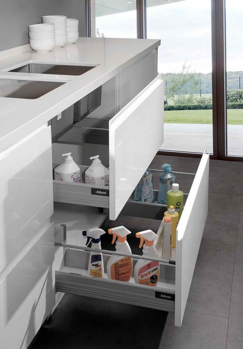 Lacquer White Frameless Kitchen Cabinets