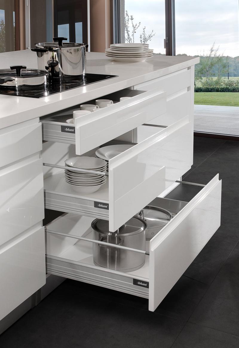 Lacquer White Frameless Kitchen Cabinets