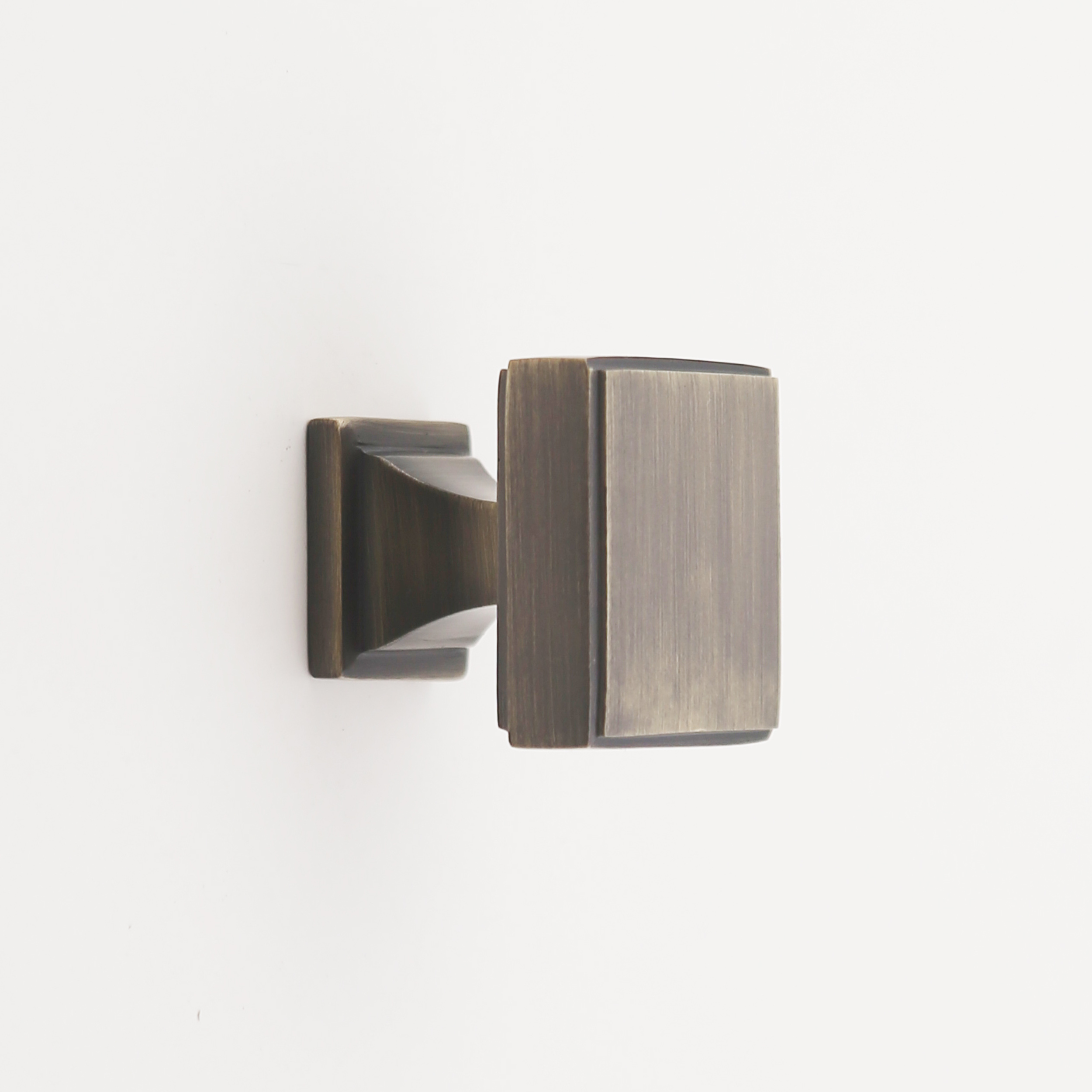 Everett Solid Brass Cabinet Knob