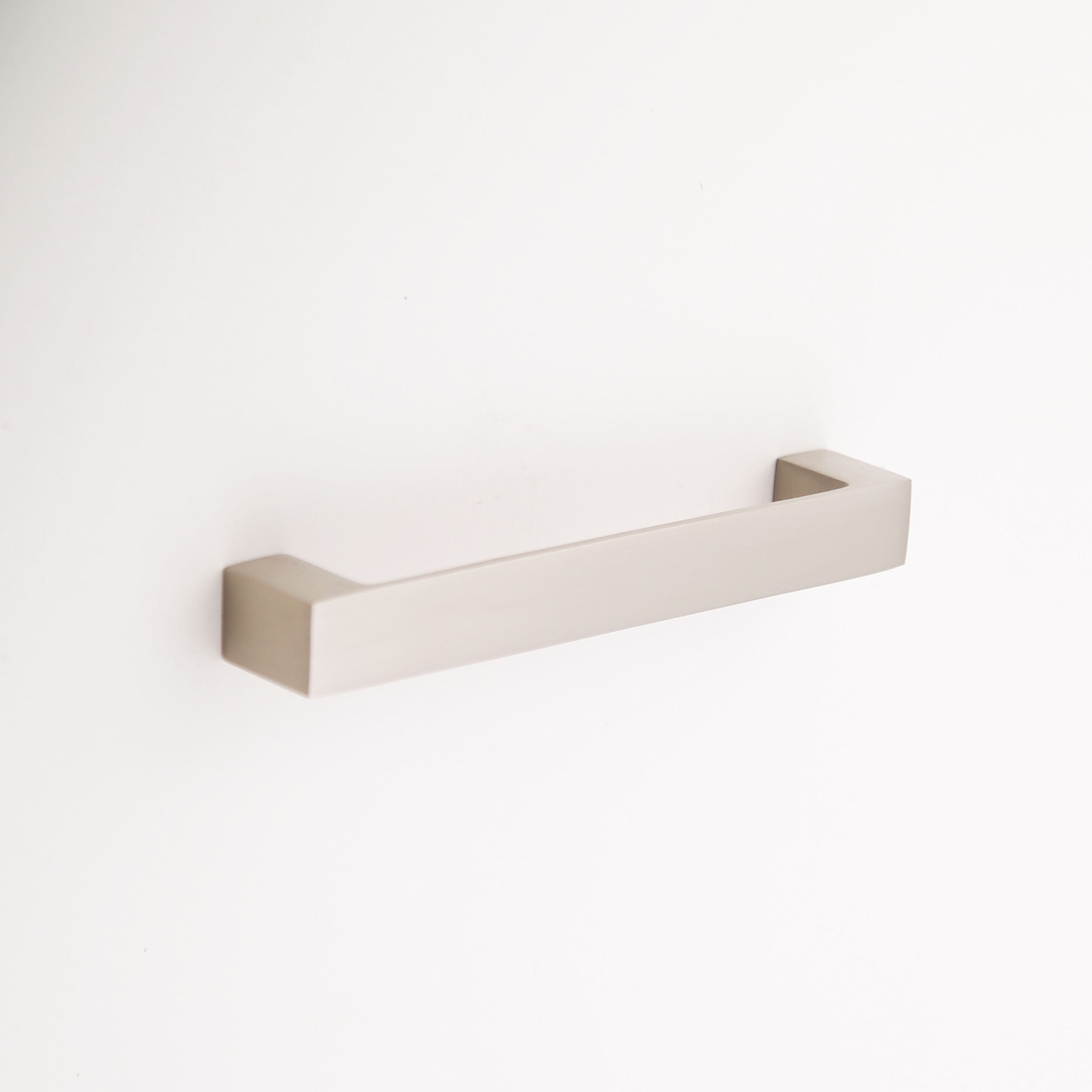 Aria Solid Brass Cabinet Pull